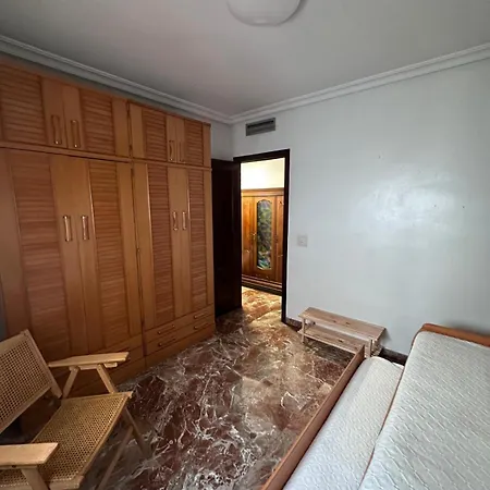 Amplio Plaza Nueva Appartement
